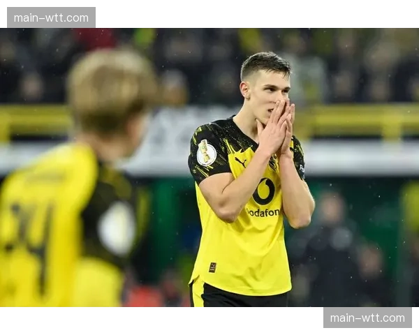 勒沃库森1-2不敌奥格斯堡，德国杯半决赛前遭遇失利